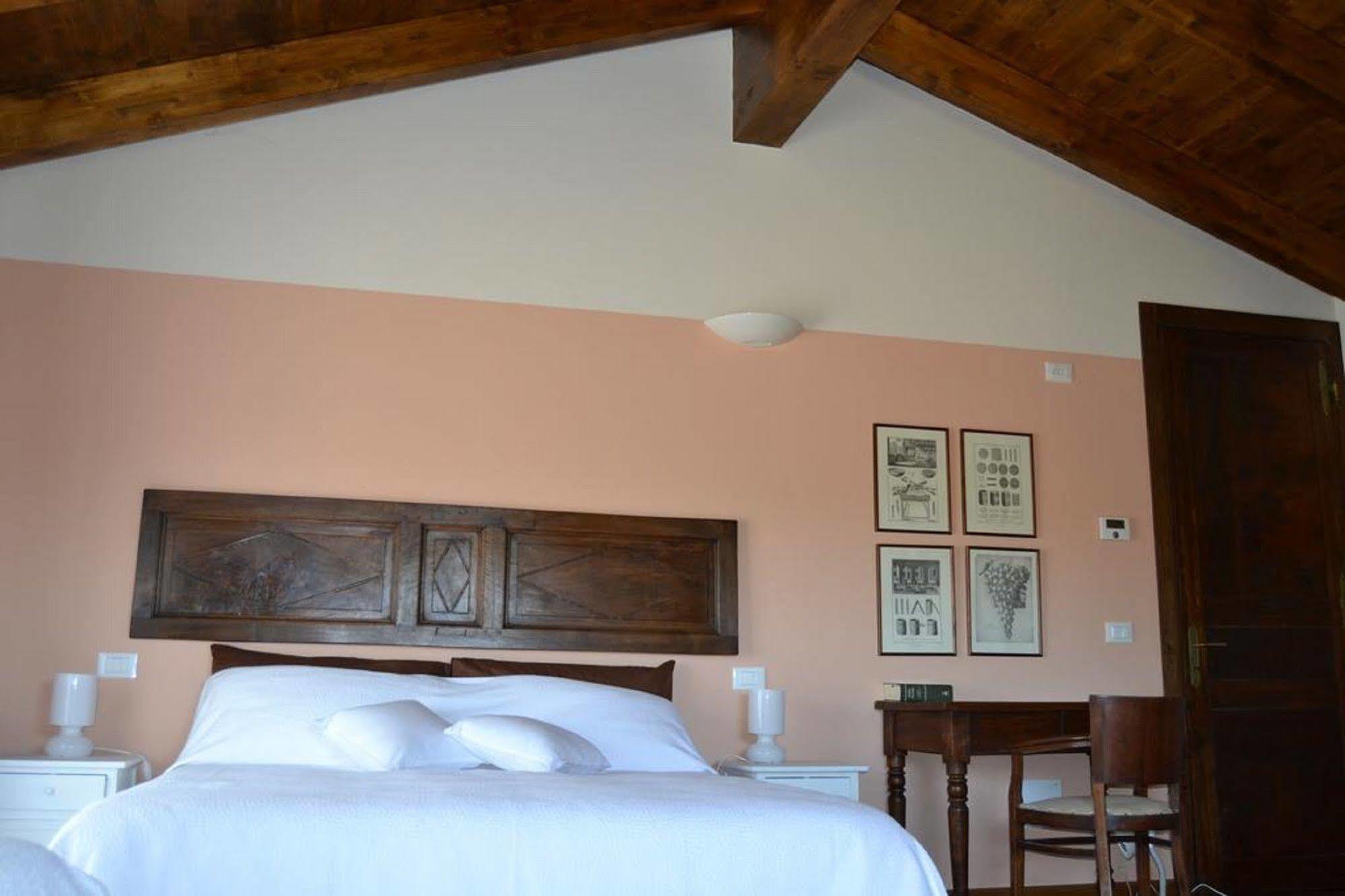 Agriturismo Costa Dei Platani Acqui Terme Exterior foto